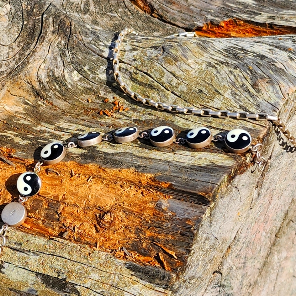 Working Vintage Yin-Yang Sterling 925 Silver Bracelet